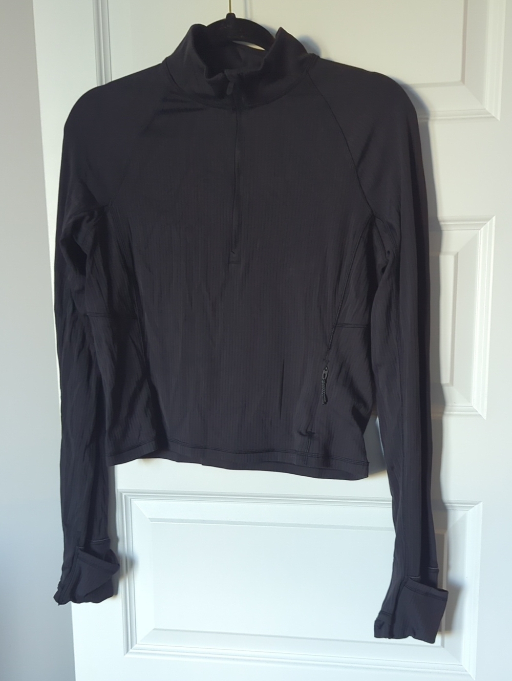 Lululemon 1/4 zip Ribbed Crop Top Sz L